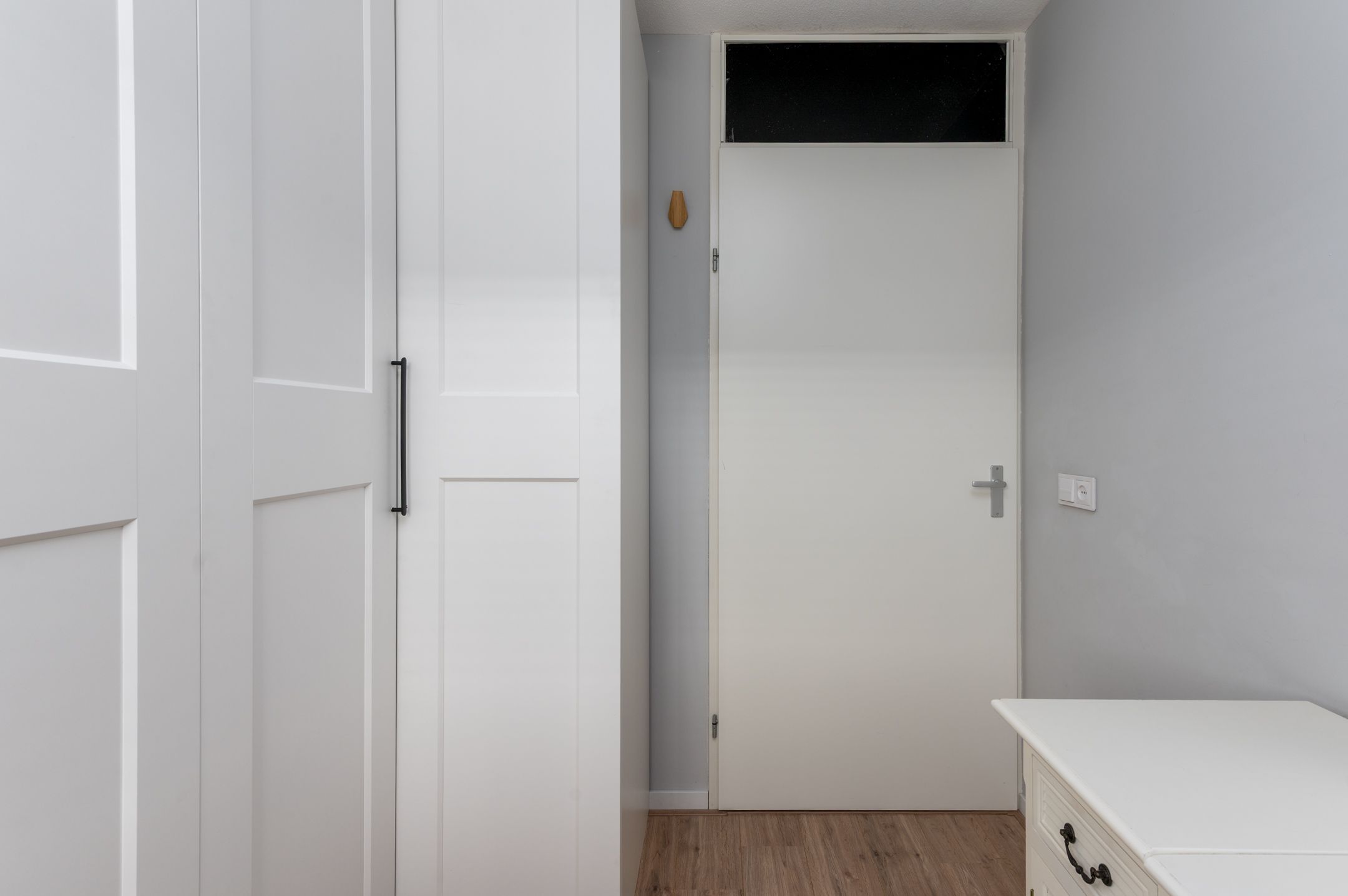 Spacious Family Home with 5 Bedrooms and Sunny Roof Terrace in Popular Almere Neighborhood — 42