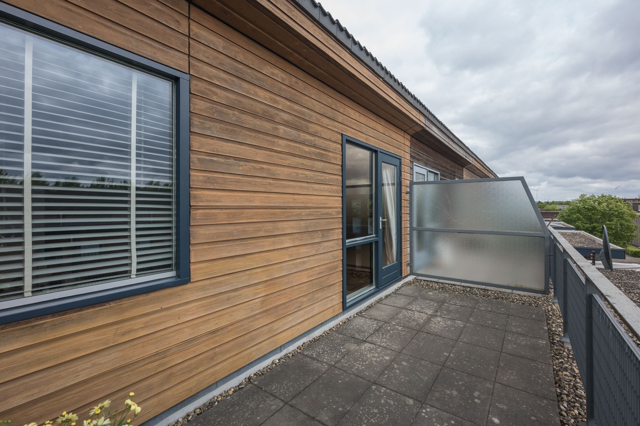 Spacious Family Home with 5 Bedrooms and Sunny Roof Terrace in Popular Almere Neighborhood — 51