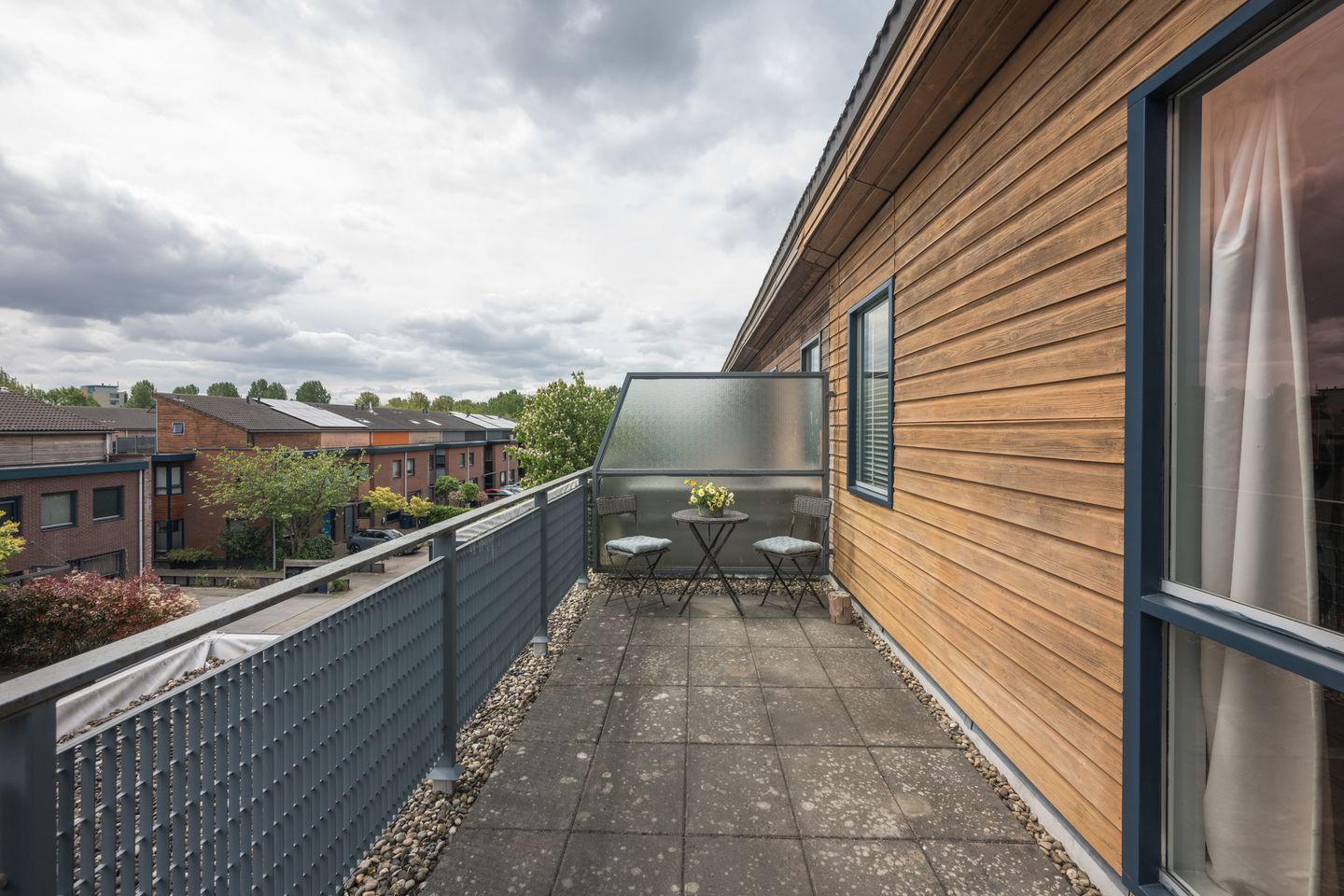 Spacious Family Home with 5 Bedrooms and Sunny Roof Terrace in Popular Almere Neighborhood — 49