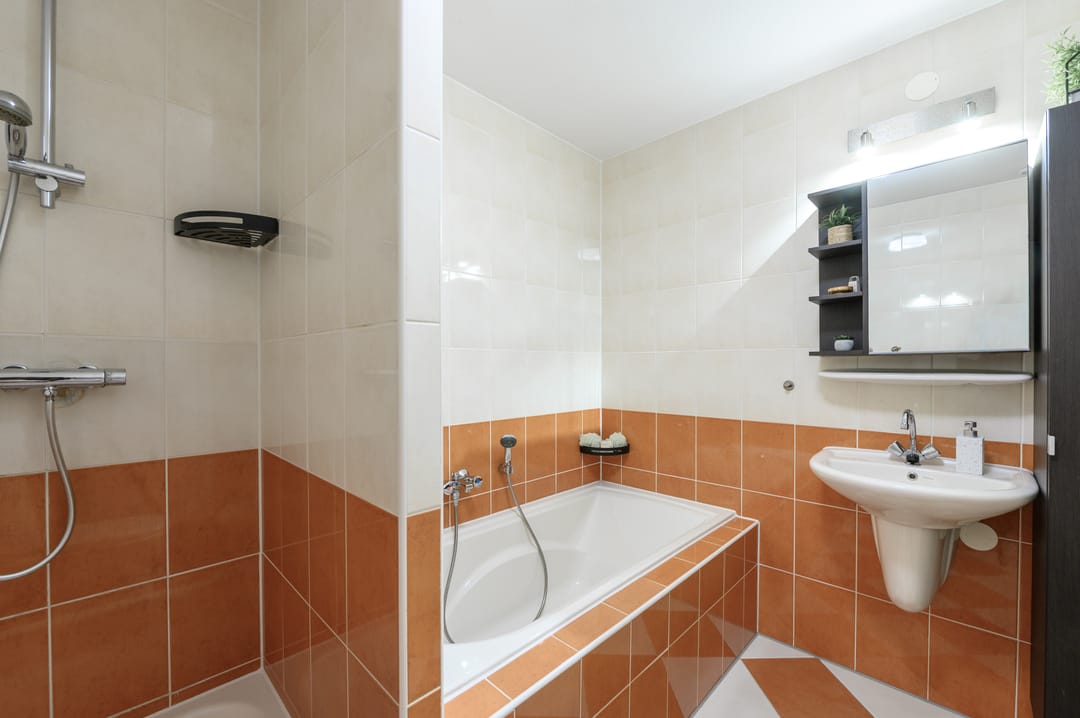 Spacious Family Home with 5 Bedrooms and Sunny Roof Terrace in Popular Almere Neighborhood — 32