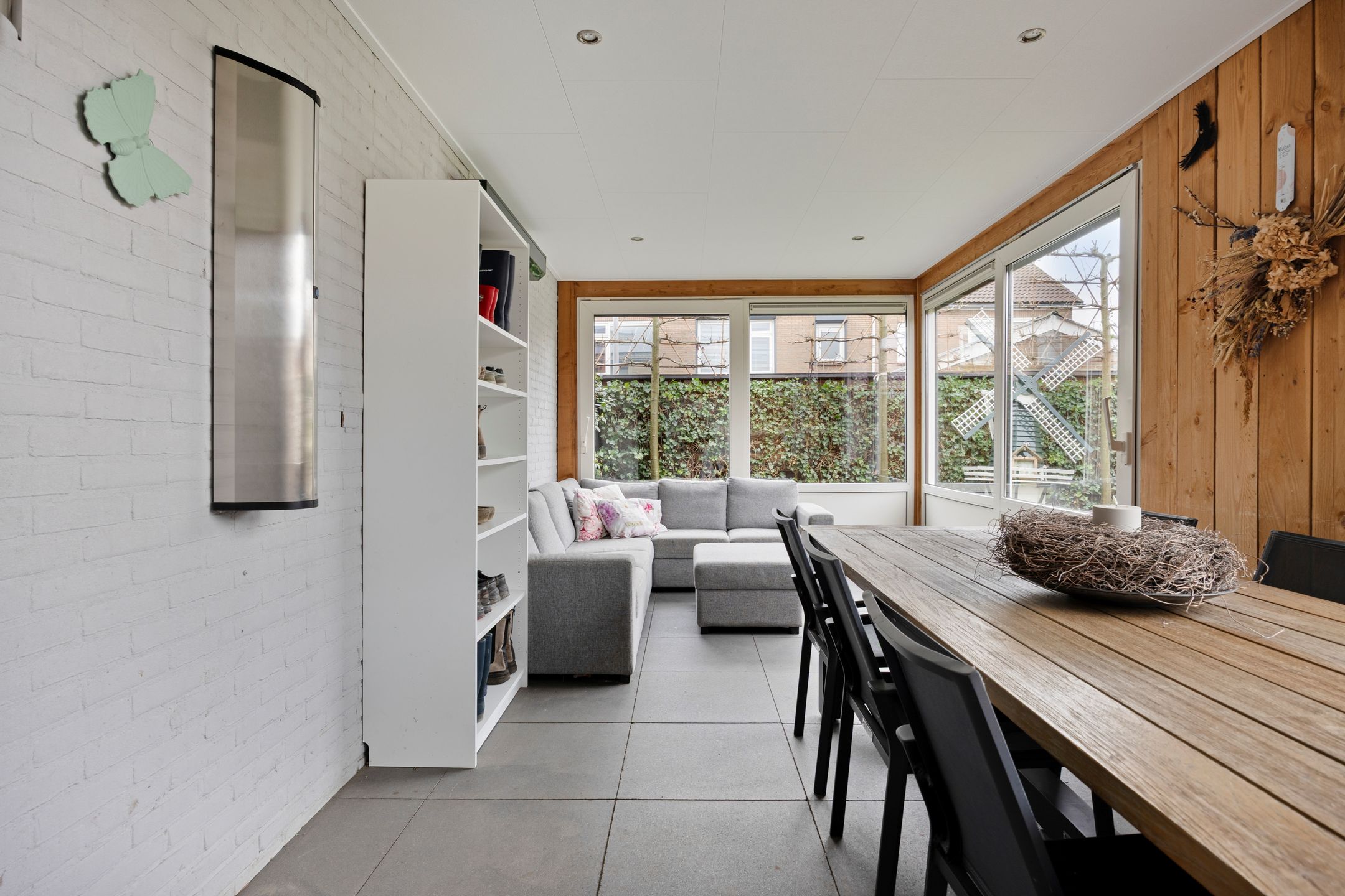 Spacious detached family home with 8 bedrooms and garden room in Opheusden center — 18