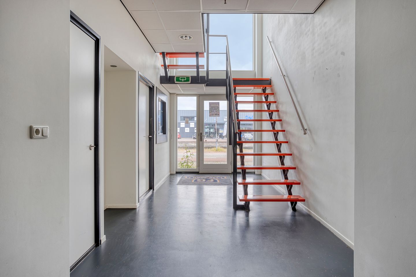 Bekijk foto 4 van Zuidkade 10