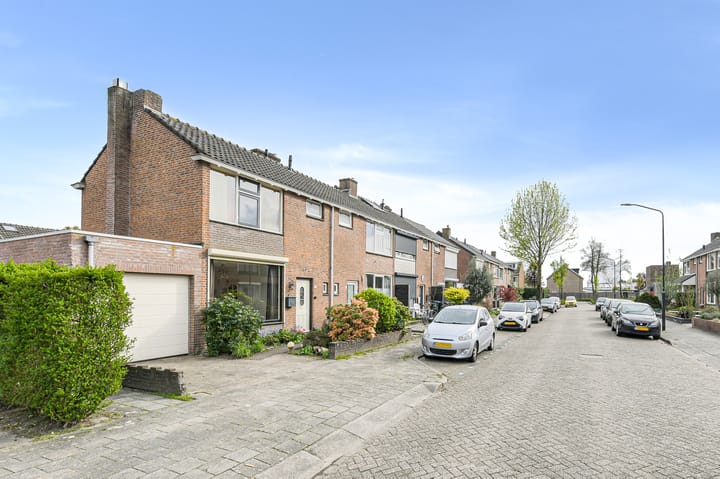 Photo 2 of Gentiaanstraat 5
