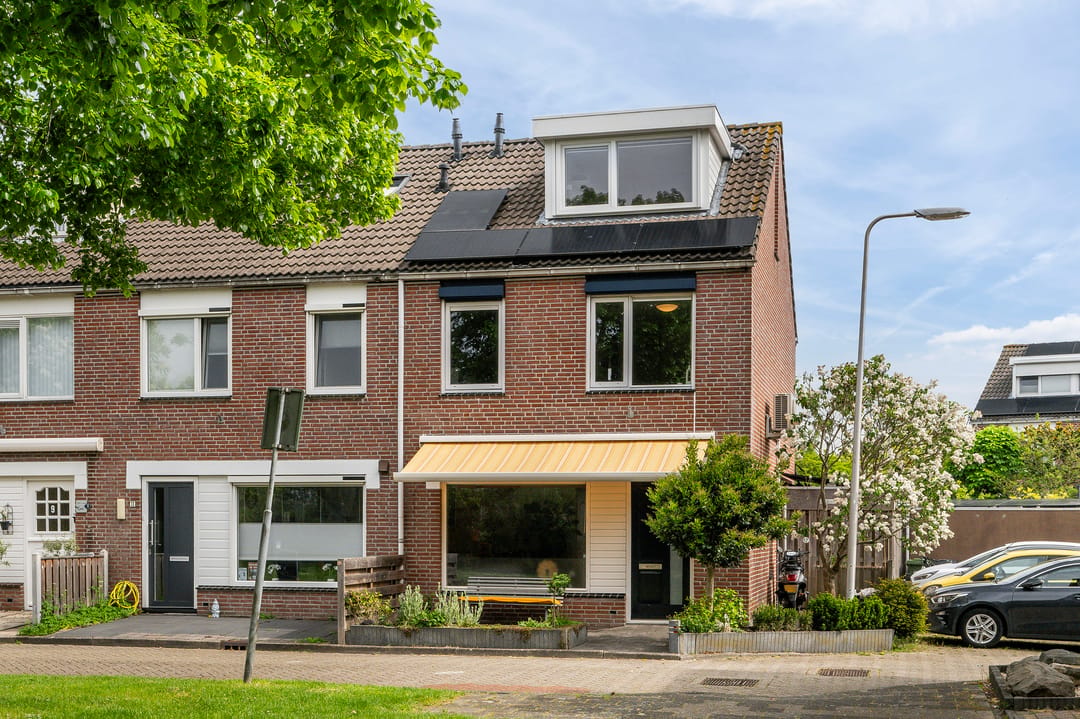 Foto 1 van Korbeel 13