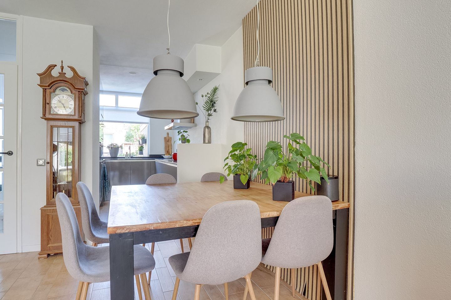 Photo 10 of Strawinskystraat 88