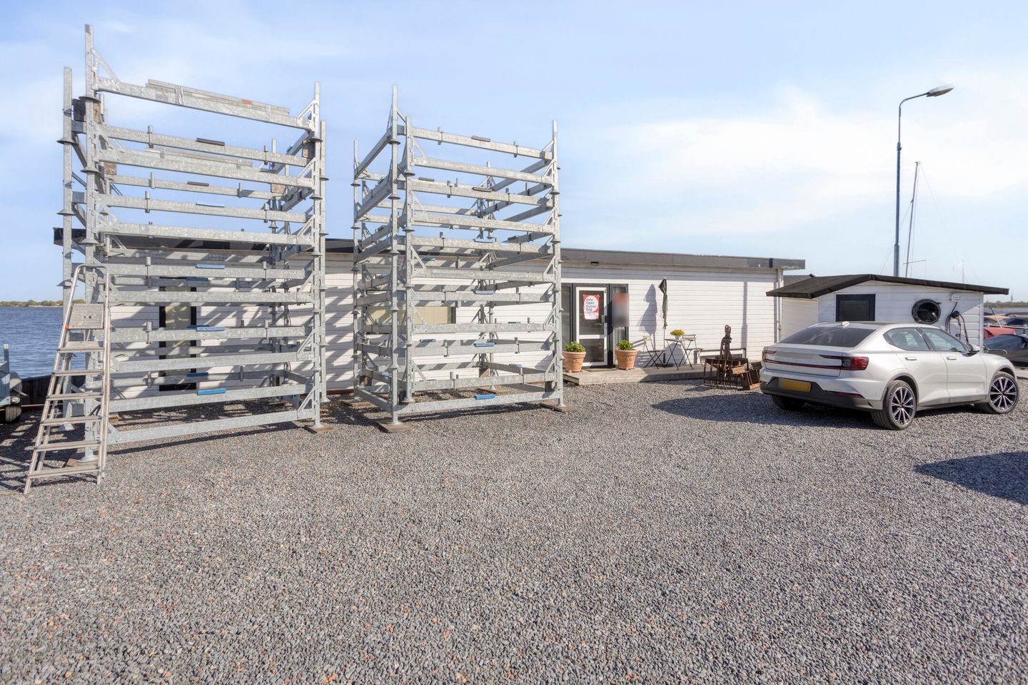 Photo 4 of Nieuw-Loosdrechtsedijk 270-AWS04