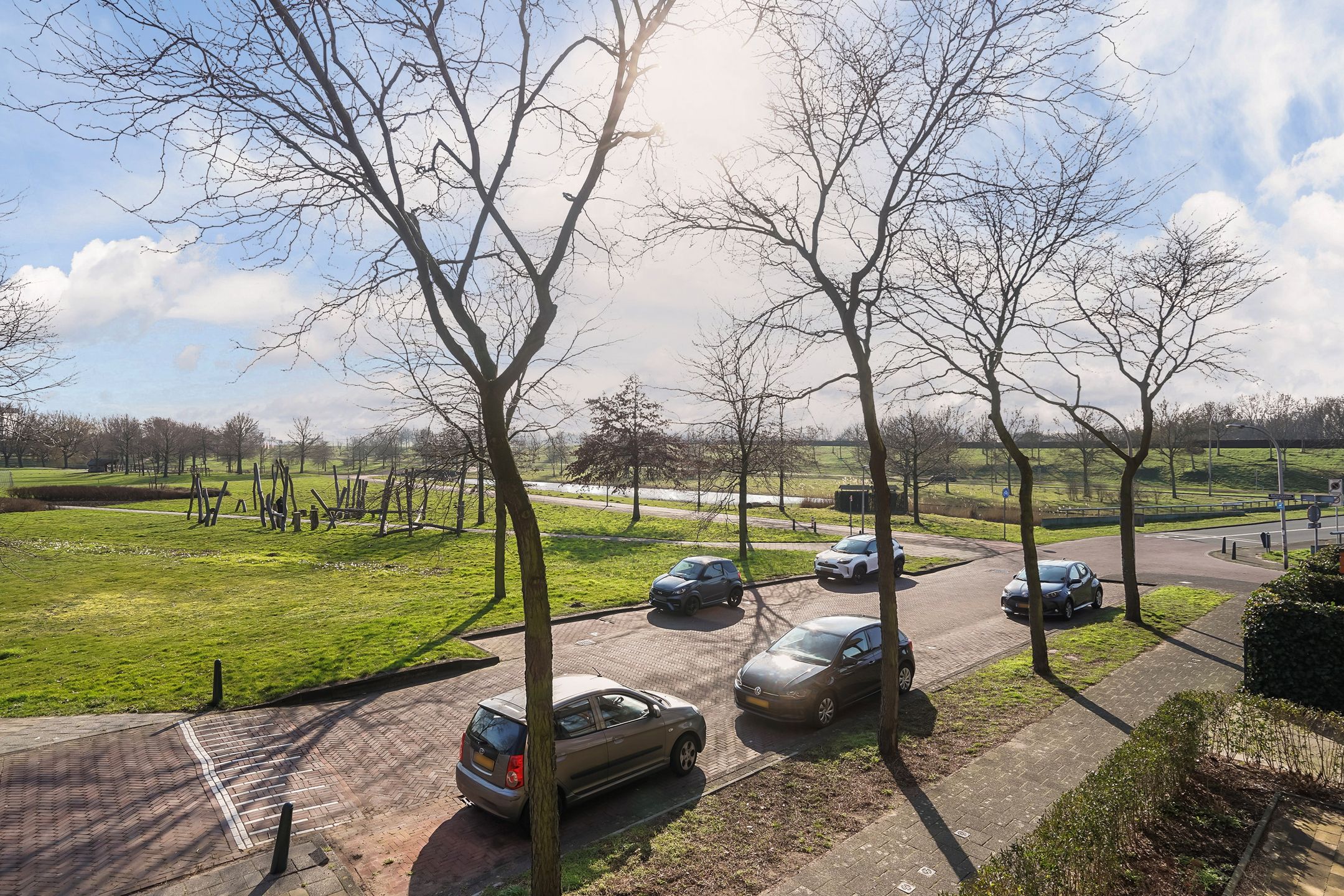 Photo 18 of Koolhovenlaan 11