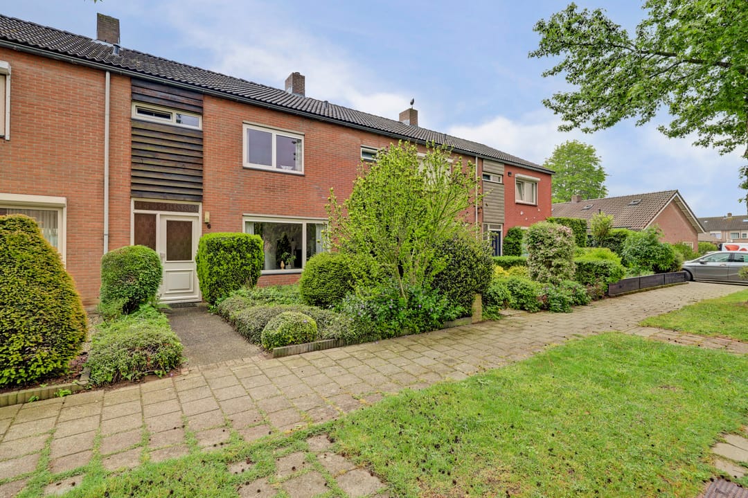Foto 1 van Rietdekkersstraat 6