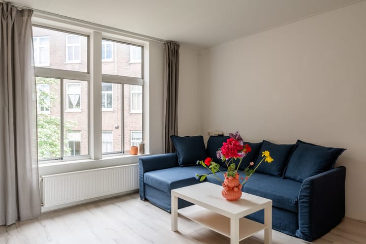 Photo 5 of Van Reigersbergenstraat 85-2
