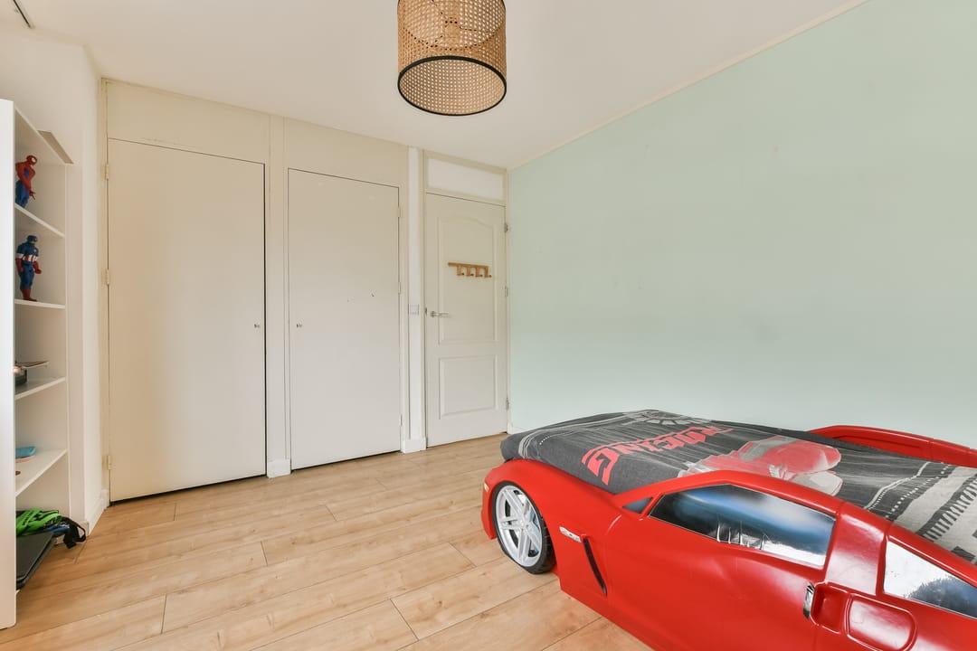 Photo 22 of Lorentzstraat 8