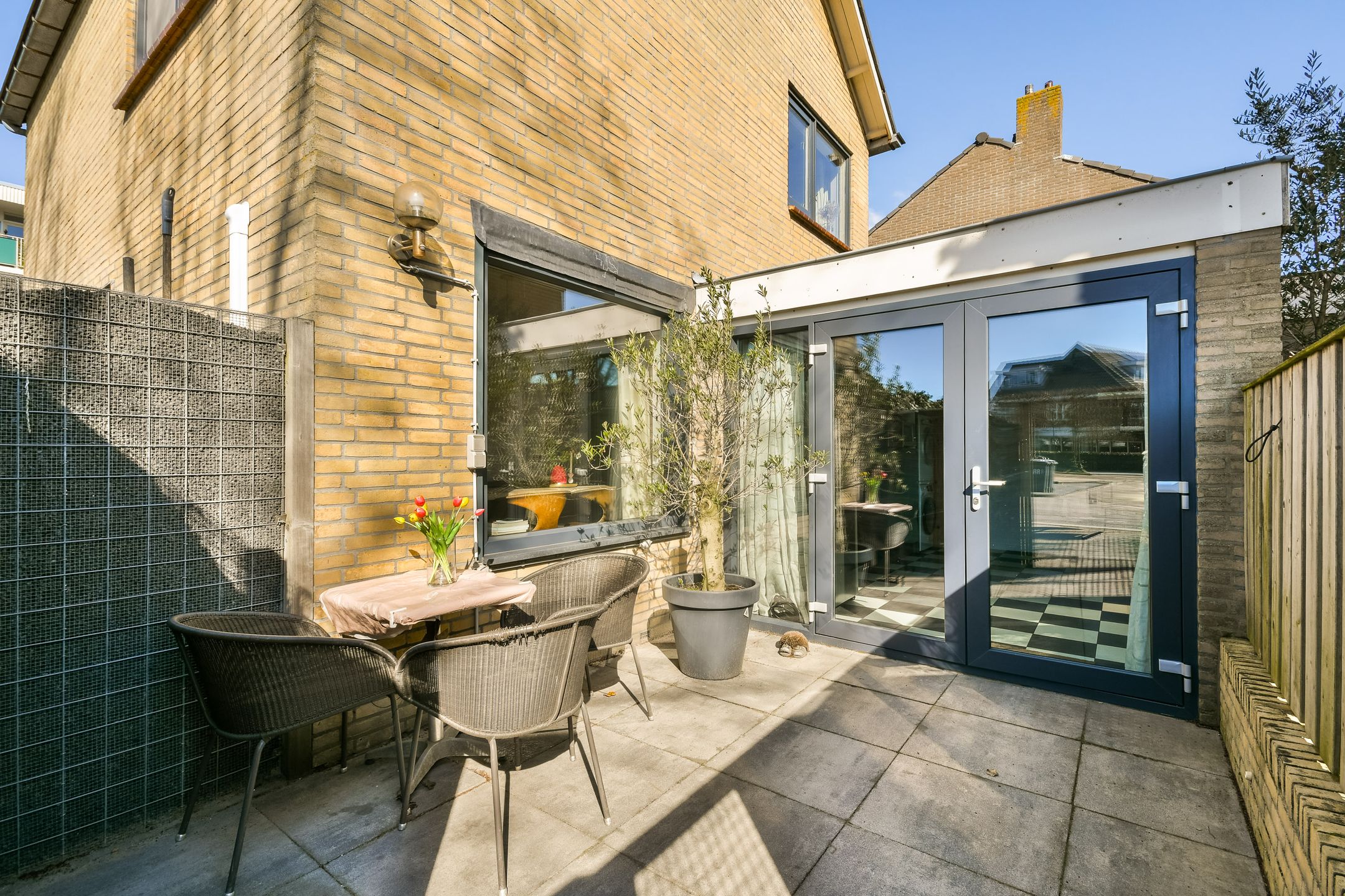 Photo 18 of Lorentzstraat 8