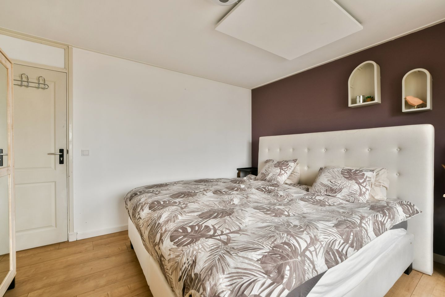 Photo 19 of Lorentzstraat 8