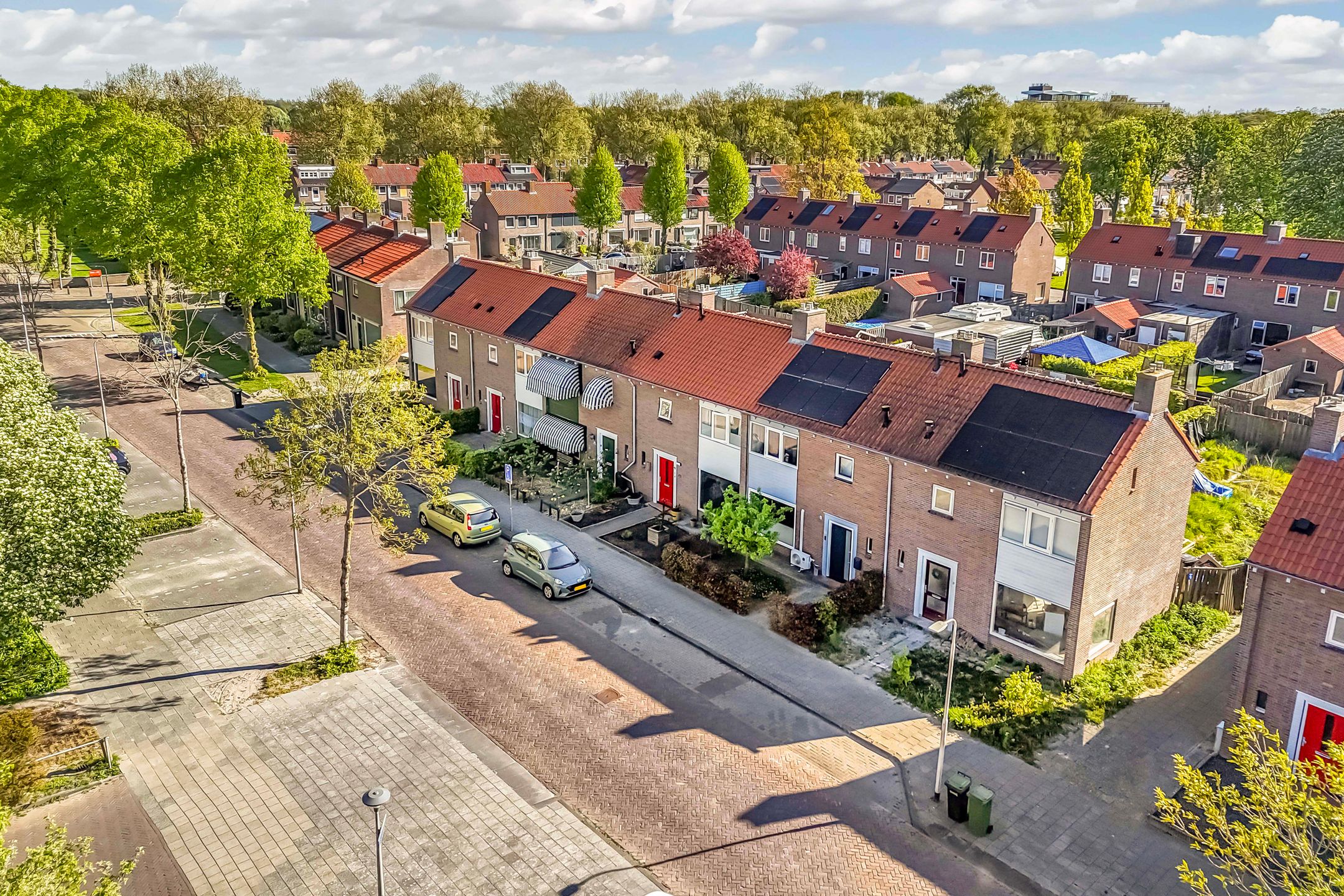 Photo 39 of Cornelis Dirkszstraat 17