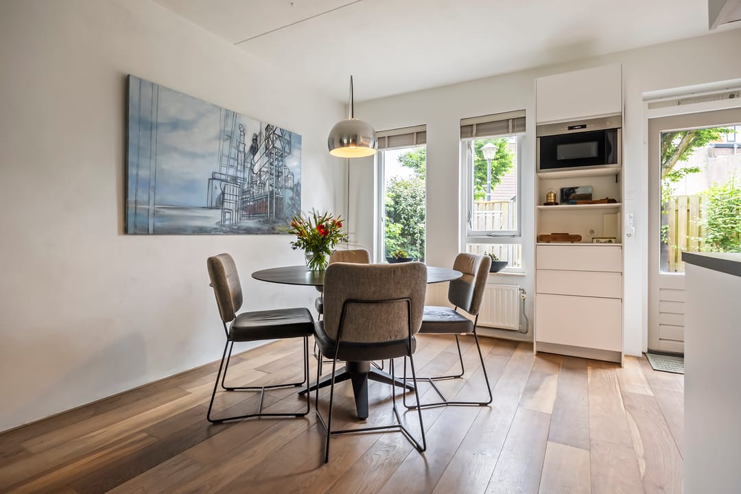 Ground floor apartment with garden and garage in historic Gorinchem city center — 7
