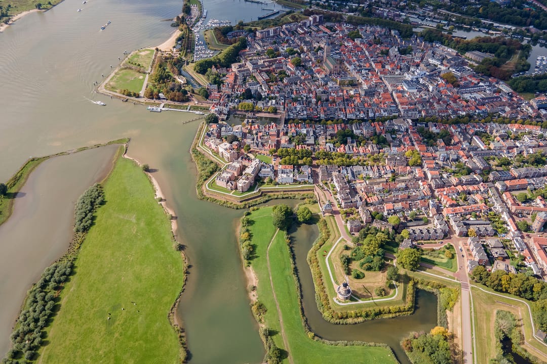 Ground floor apartment with garden and garage in historic Gorinchem city center — 28