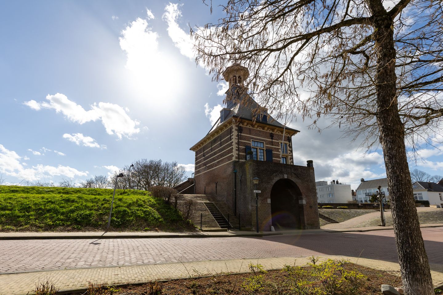 Ground floor apartment with garden and garage in historic Gorinchem city center — 25