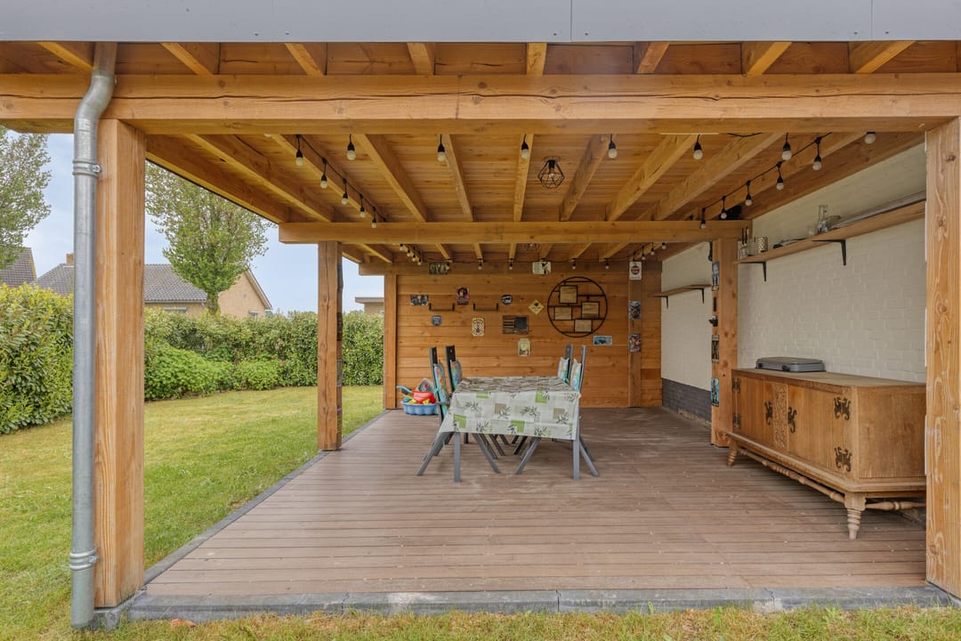 Detached Bungalow with Spacious Garden and Garage in Westerbeek — 17