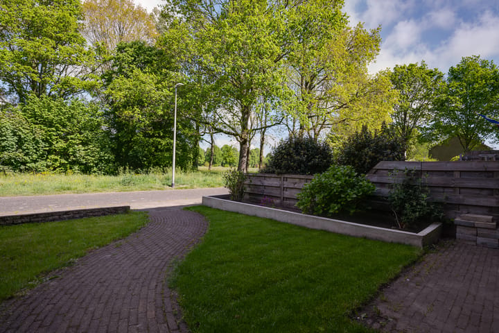 Photo 3 of Rijnstraat 10