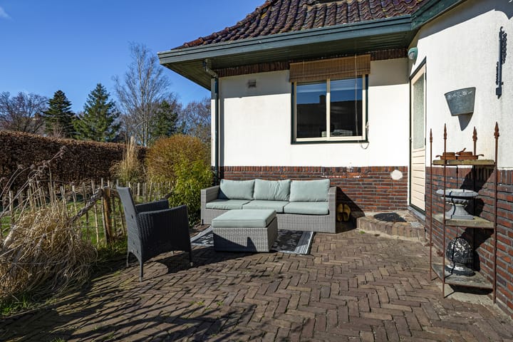 Vrijstaande woning te koop: Hoofdstraat 60, Meedhuizen