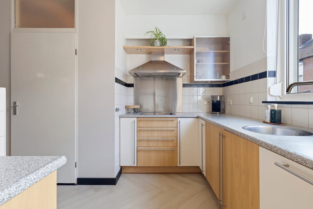 Photo 22 of Joost van den Vondelstraat 9