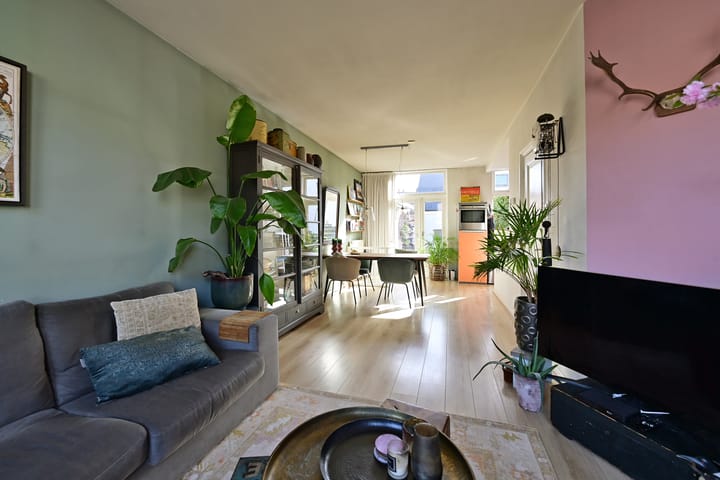 Hoekwoning te koop: Egelantierstraat 39, Hilversum