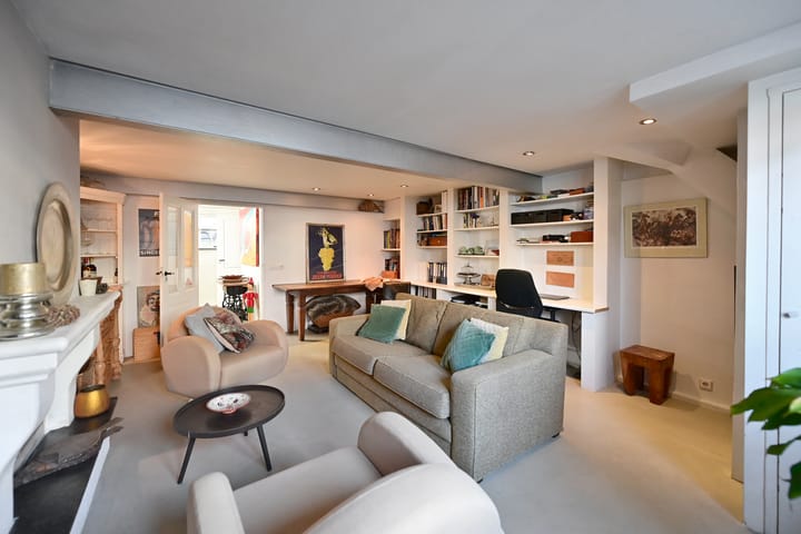 Hoekwoning te koop: Egelantierstraat 39, Hilversum