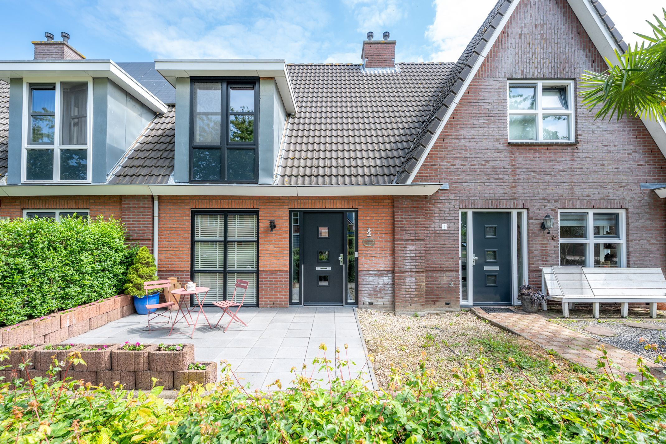 Charming Terraced House with Sunny Garden in Houten Near Station and Amenities — 27