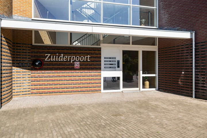 Foto 4 van Langebuorren 42