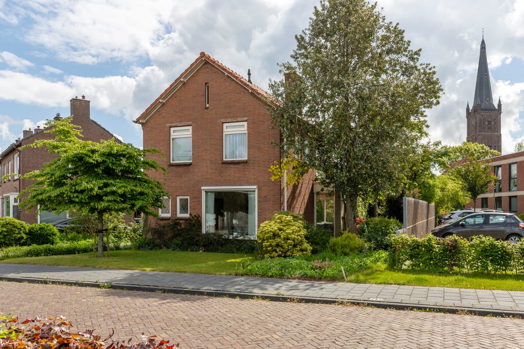 Foto 1 van Burgemeester Harmen Geerts Reinenstraat 2