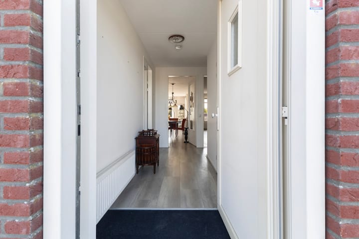 Appartement te koop: Langebuorren 42, Stiens
