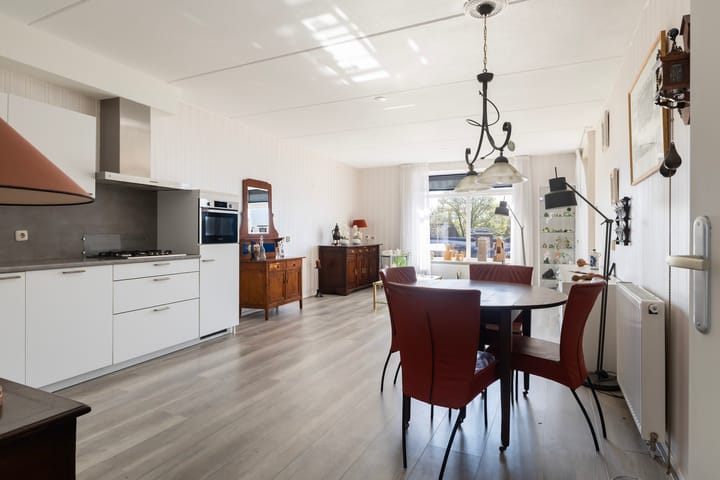 Appartement te koop: Langebuorren 42, Stiens