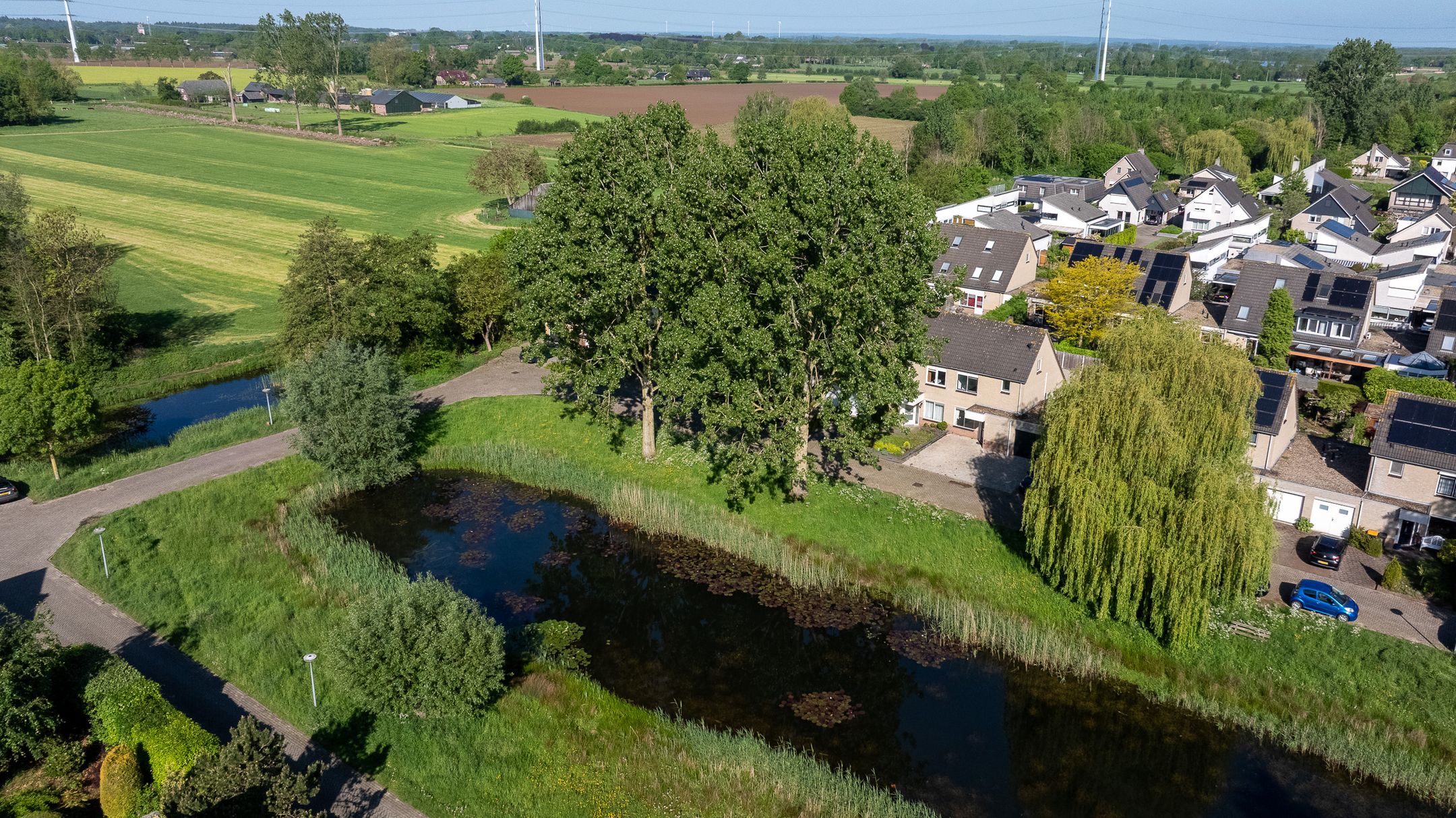 Photo 39 of Hoefbladveld 35
