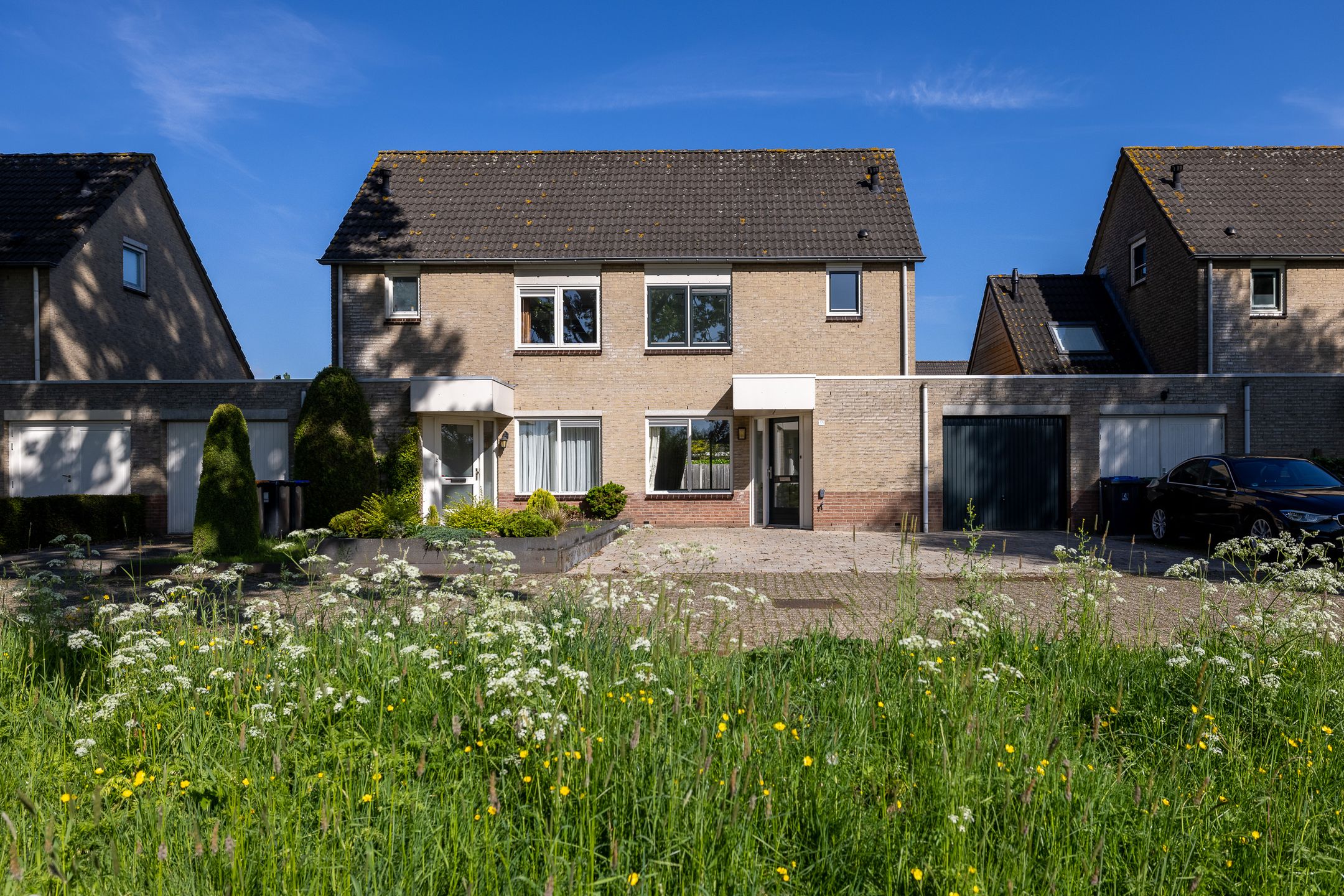 Photo 15 of Hoefbladveld 35