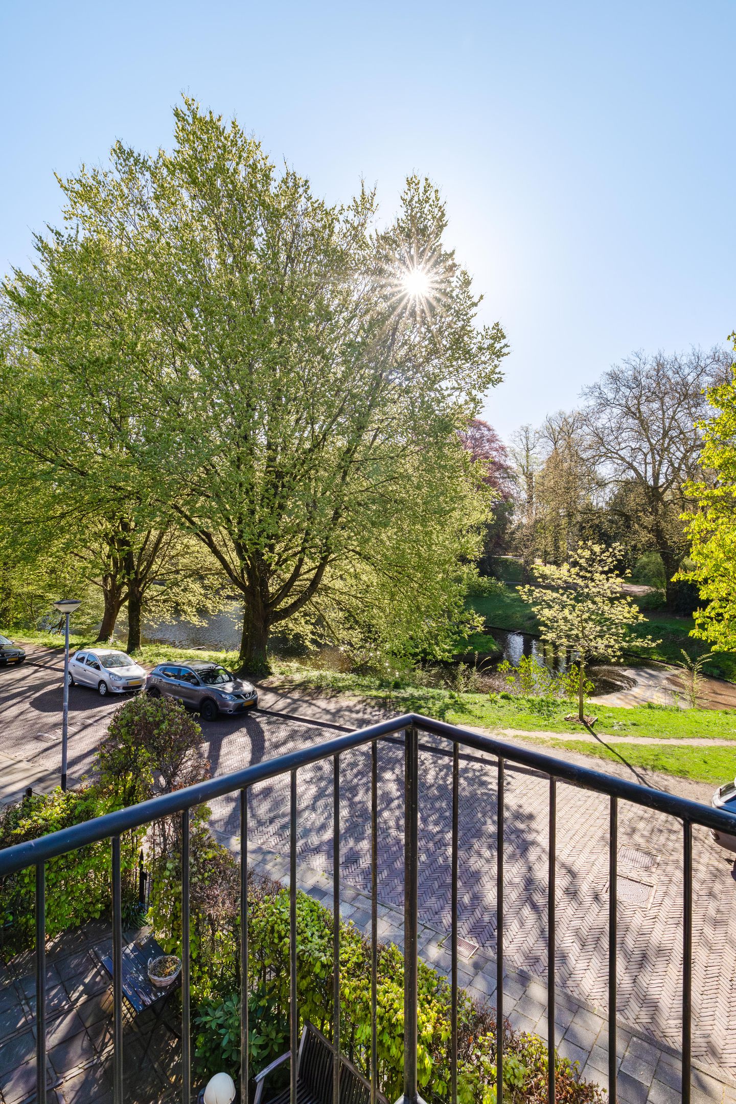 Photo 10 of Noorderbuitensingel 38-A