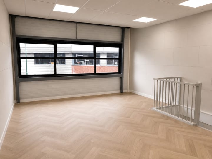 Angstelkade 1-J, Nieuwersluis