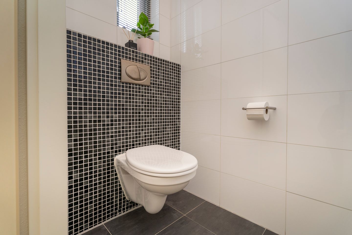 Photo 44 of Lemsterlandstraat 7
