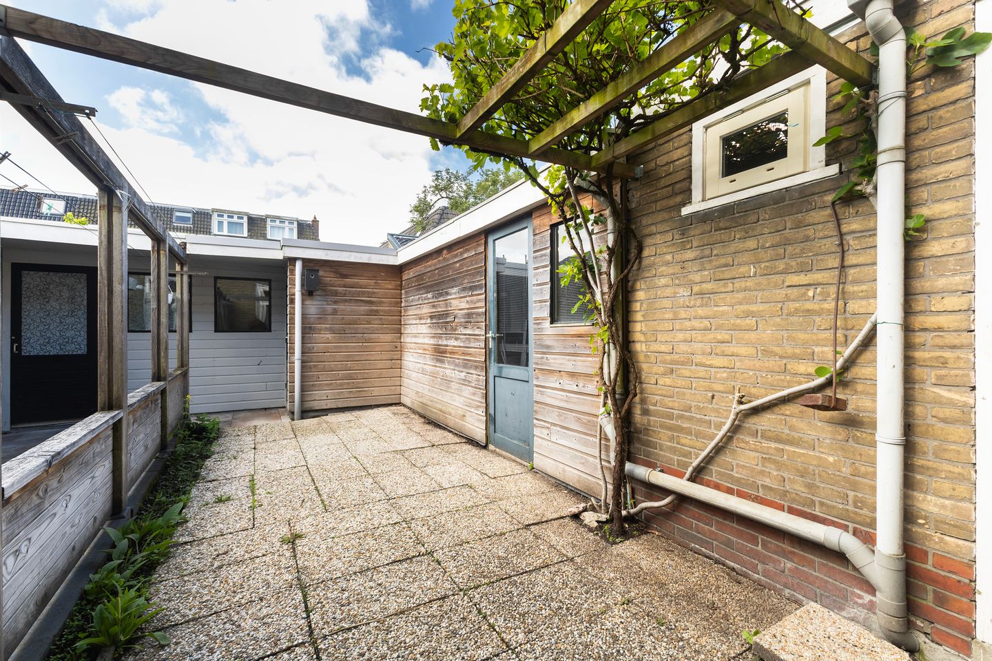 Photo 4 of Cornelis Frederiksstraat 41