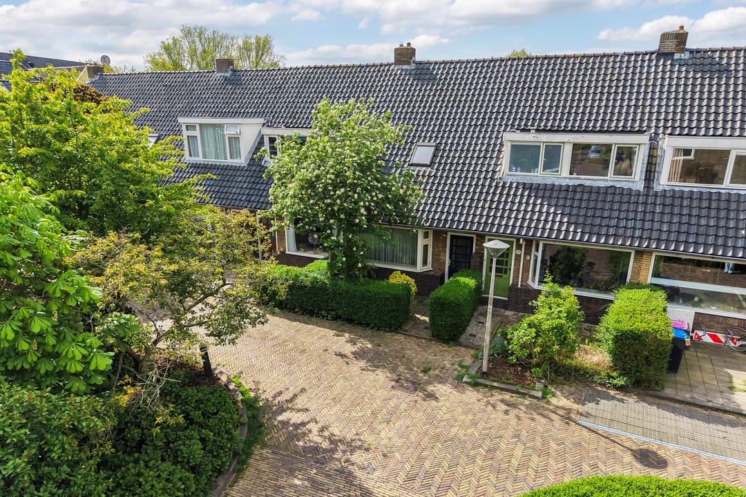 Photo 1 of Cornelis Frederiksstraat 41