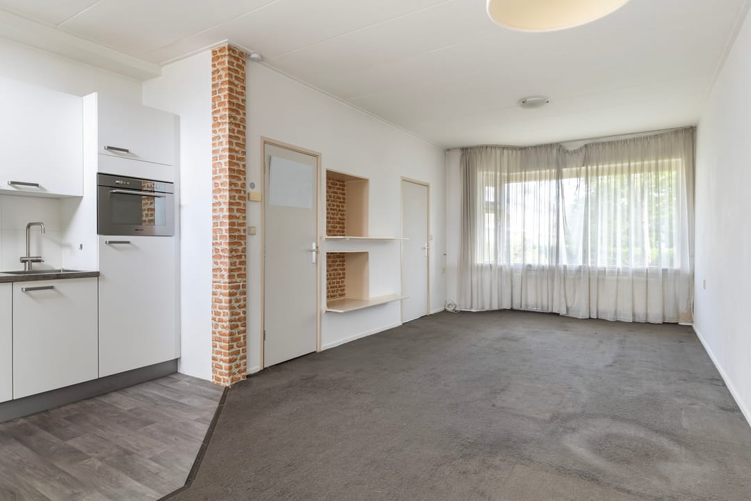 Photo 2 of Cornelis Frederiksstraat 41