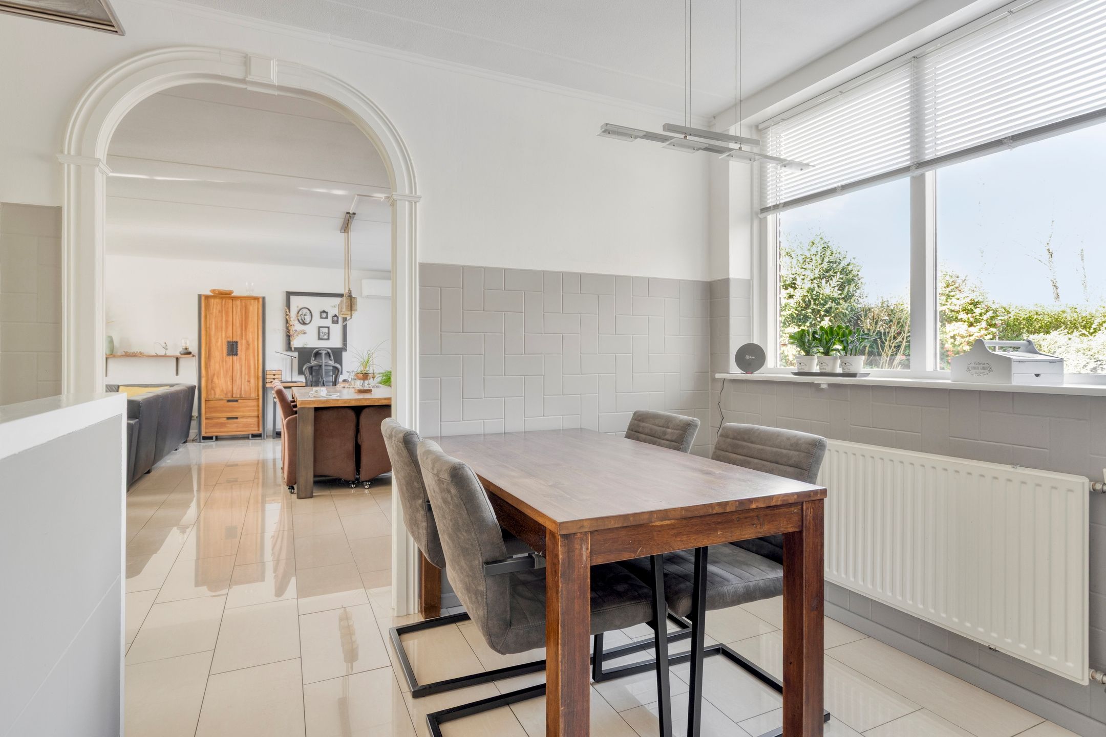 Photo 12 of Veldbloemstraat 10