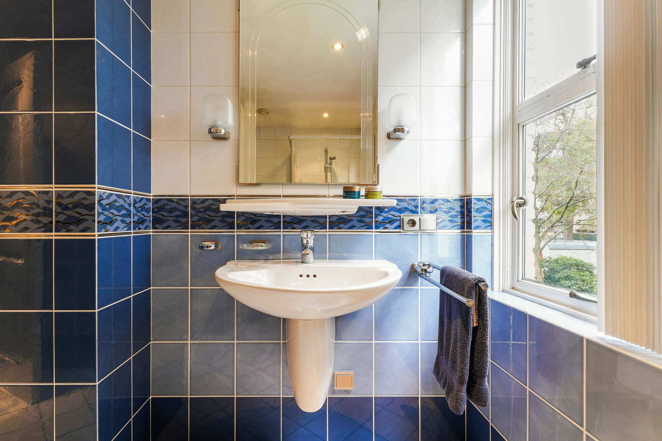 Photo 45 of van Brederodelaan 5