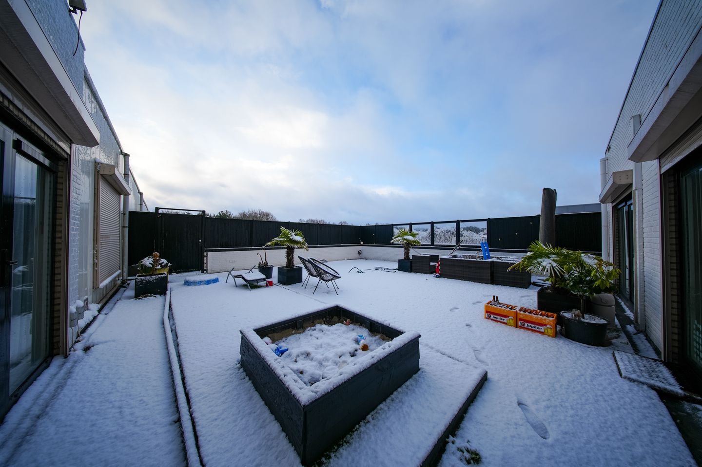 Spacious Upper Floor Apartment with Rooftop Terrace on Uden Business Park — 19