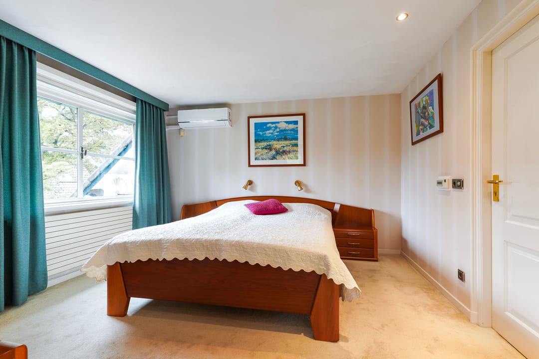 Photo 32 of van Brederodelaan 5