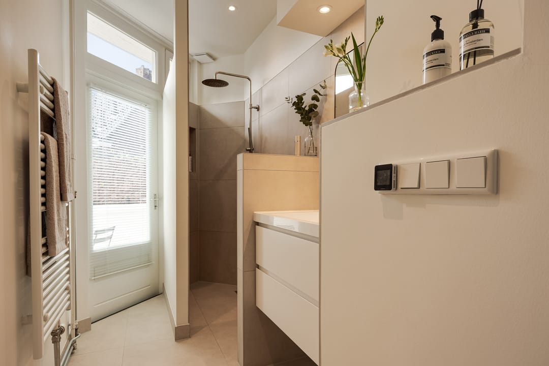 Photo 32 of Mgr. Prinsenstraat 59-A
