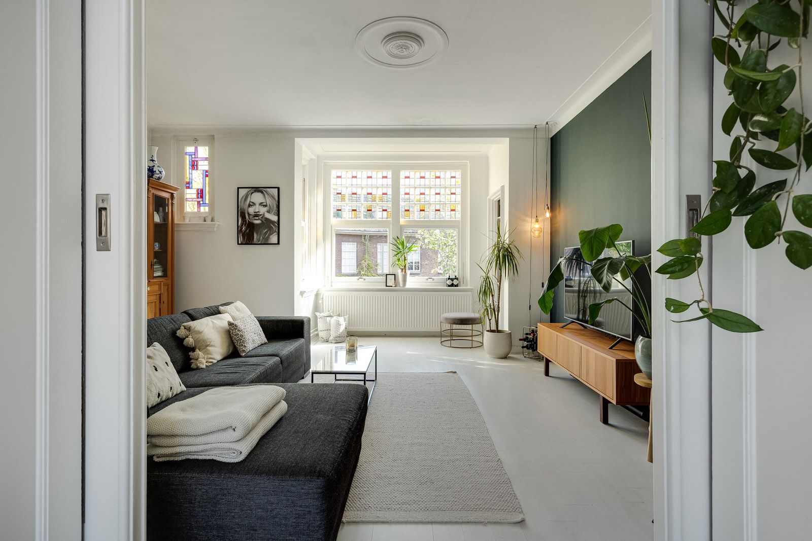 Photo 6 of Mgr. Prinsenstraat 59-A