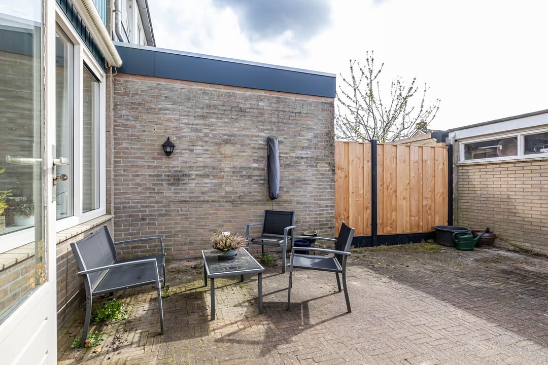 Photo 38 of Zwaluwstraat 10