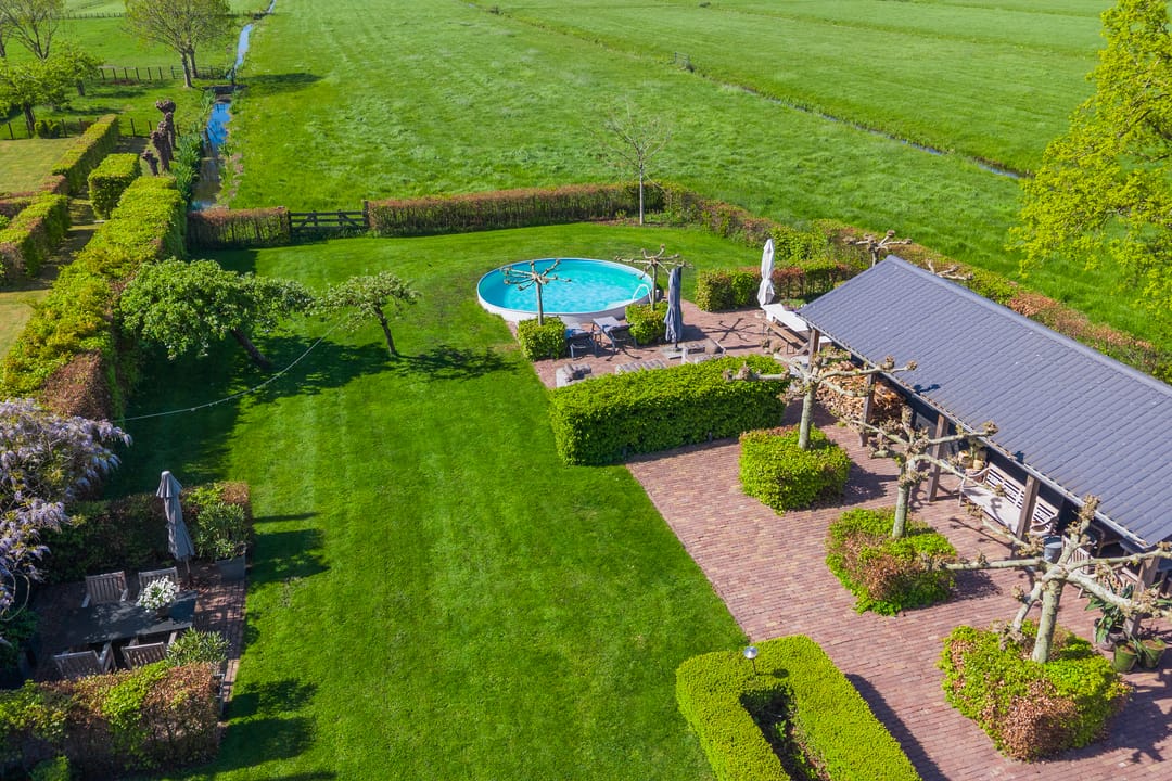 Spacious Thatched Farmhouse with Dom Tower Views in Westbroek — 22