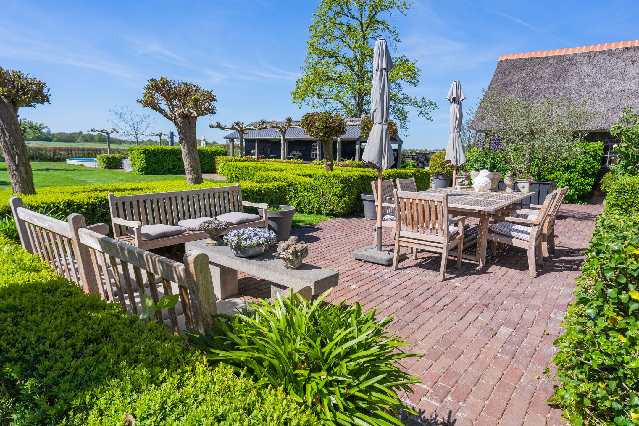 Spacious Thatched Farmhouse with Dom Tower Views in Westbroek — 21