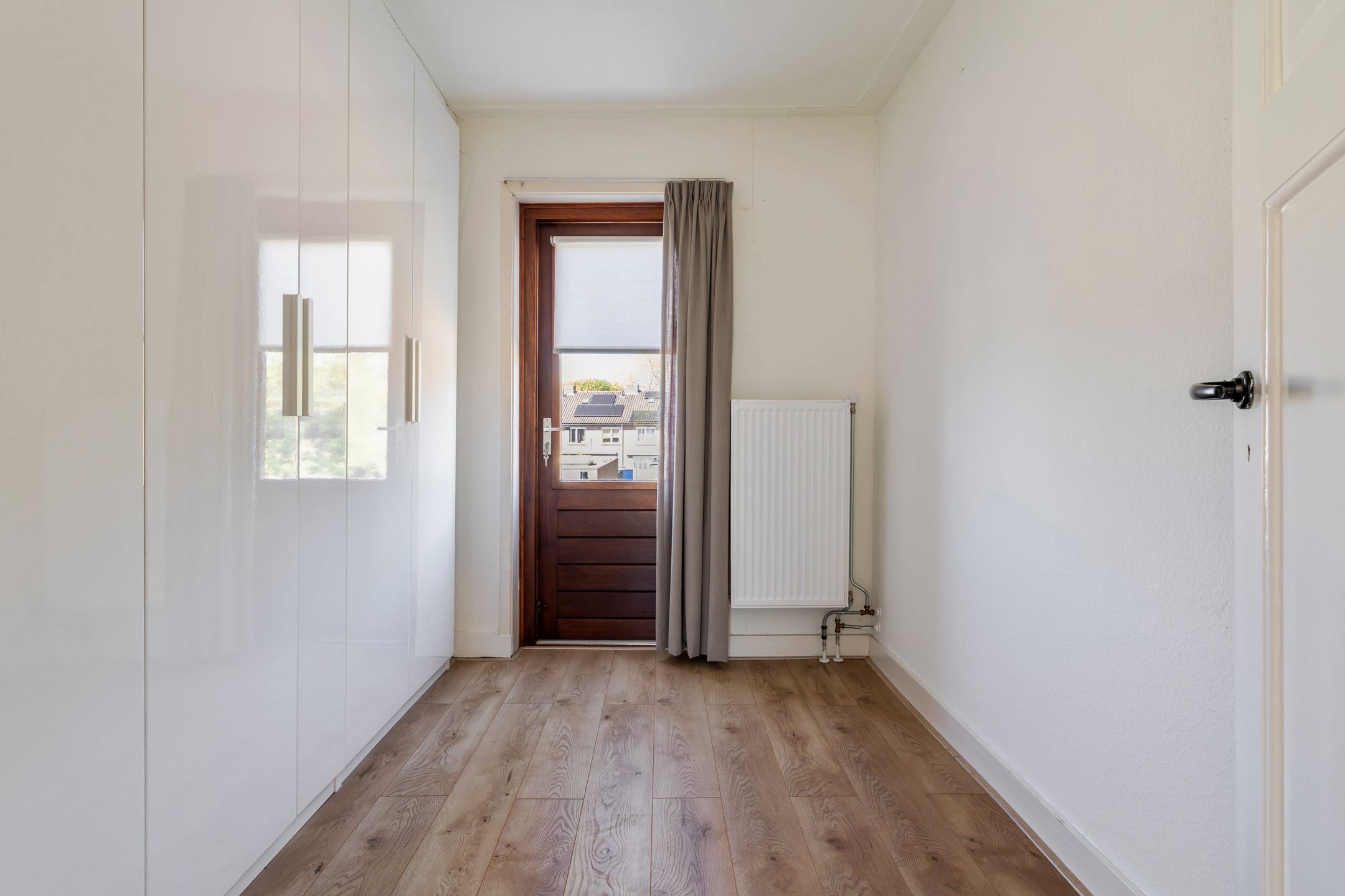 Foto 18 van Valkenierslaan 205