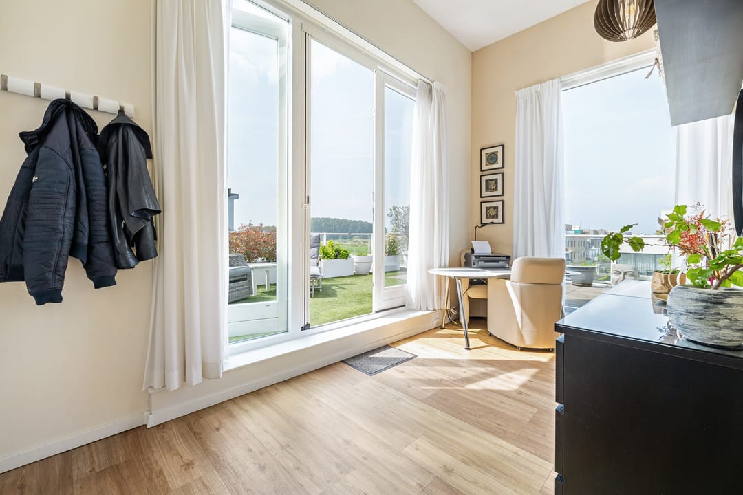 Photo 11 of Beneluxlaan 935